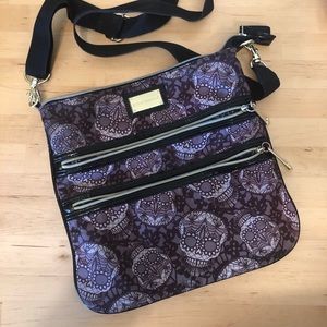 EUC Betsey Johnson Crossbody
